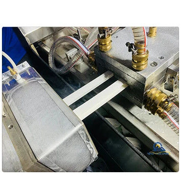 Double Screw PVC Baseboard Making Machine 42 Rpm 80-120kg/Hr