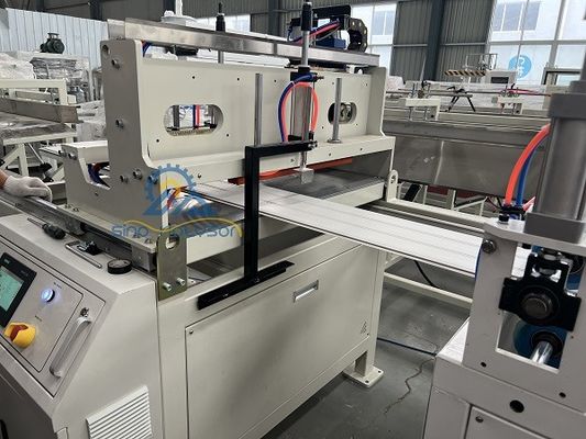 PE PVC Powder / PE PVC Granules PVC Wall Panel Extrusion Machine 200-250kg/Hr