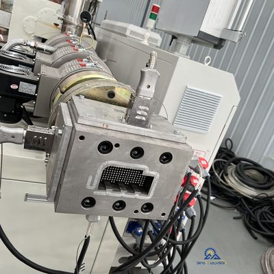 Double Screw Counter Rotating Conical Twin Screw WPC Door Frame Manufacturing Machine
