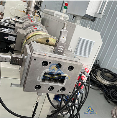 37kw Twin Screw Extruder WPC Solid Door Frame Extrusion Line