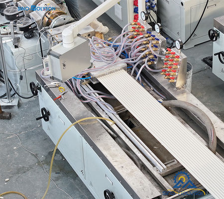 Sinohs 65/132 PVC Wall Panel Making Machine/ WPC Fluted Panel Production Line/WPC Profile Production Line