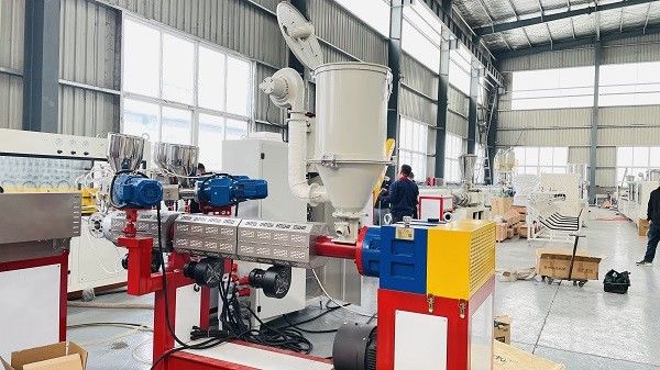 PVC Garden Hose Plastic Spiral Reinforced Water Flexible Soft Hose Pipe Making Machine Suitable for Garden and Flower Ir