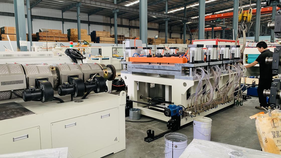 38CrMoAlA Screw Material PVC Foamed Advertising Board Machine For 1220mm Width Board